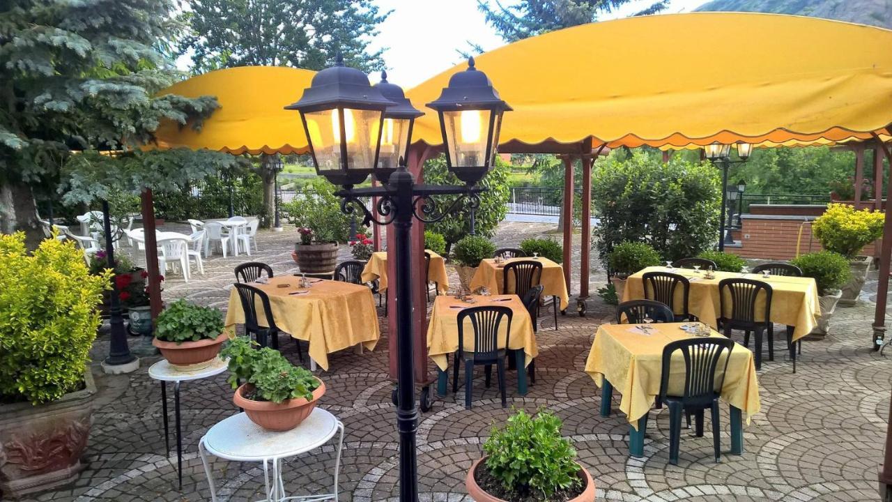 Hotel Da Bruno Rocchetta Ligure Exterior photo